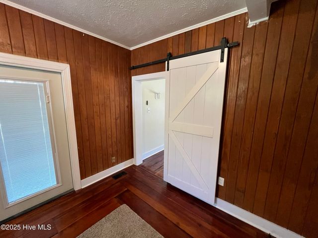 10140 N College Street, Clarkton, NC 28433