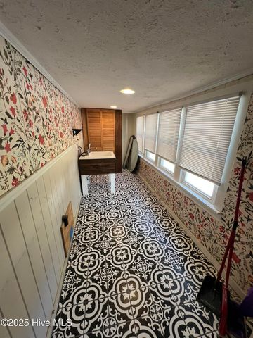 10140 N College Street, Clarkton, NC 28433