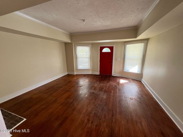 10140 N College Street, Clarkton, NC 28433