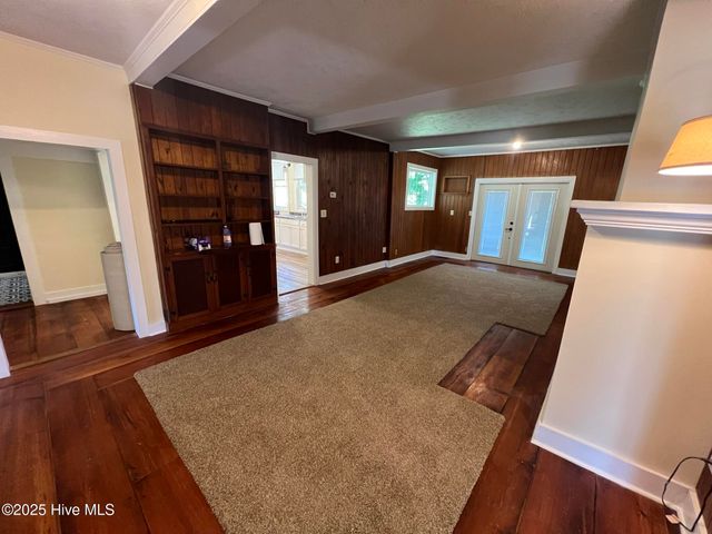 10140 N College Street, Clarkton, NC 28433