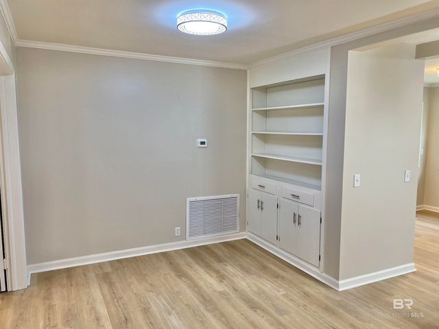 618 S Carney Street, Atmore, AL 36502