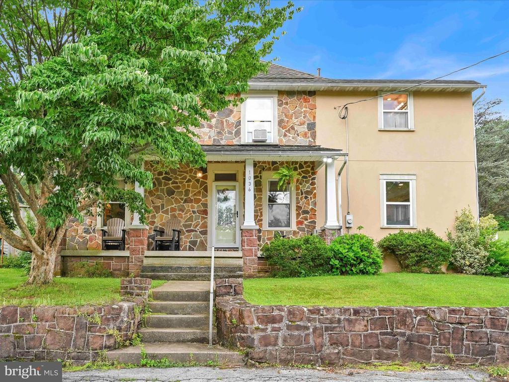 1036 BAKER RD, Reading, PA 19608