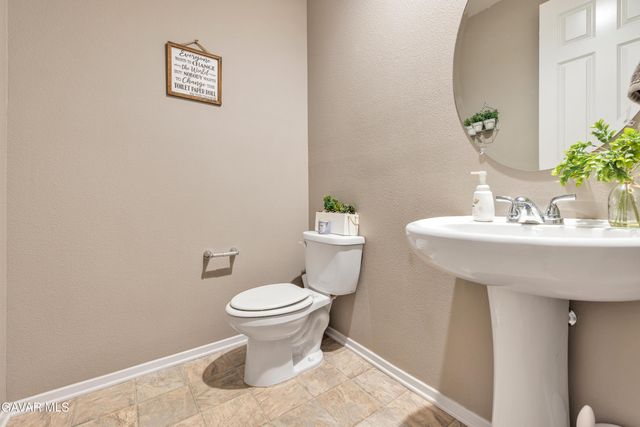 37913 Avenida De Diego, Palmdale, CA 93552