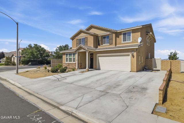 37913 Avenida De Diego, Palmdale, CA 93552