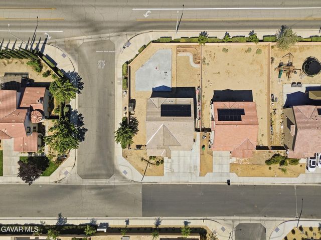 37913 Avenida De Diego, Palmdale, CA 93552