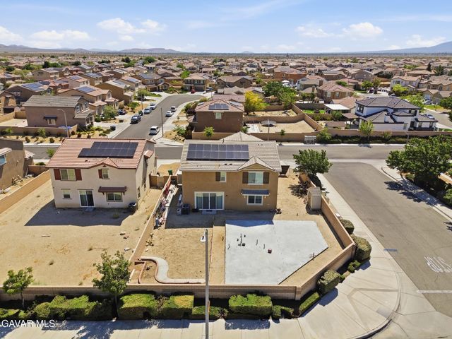 37913 Avenida De Diego, Palmdale, CA 93552