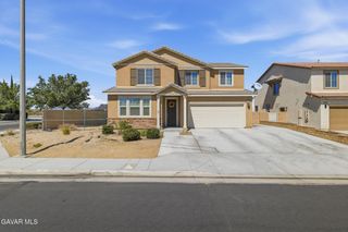 37913 Avenida De Diego, Palmdale, CA 93552