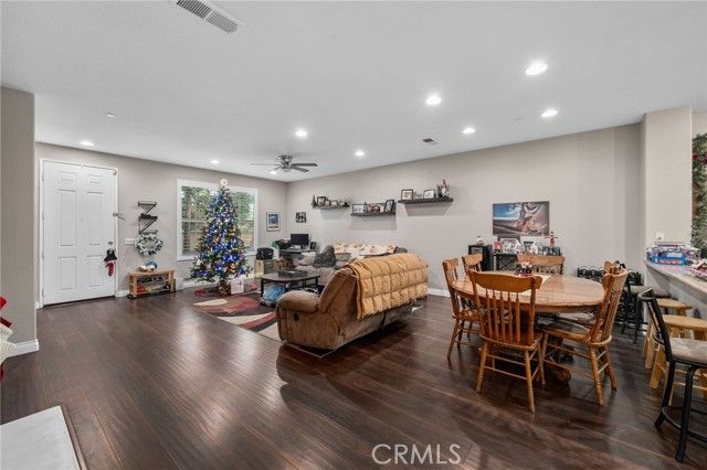 15723 Parkhouse, Fontana, CA 92336