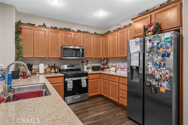 15723 Parkhouse, Fontana, CA 92336