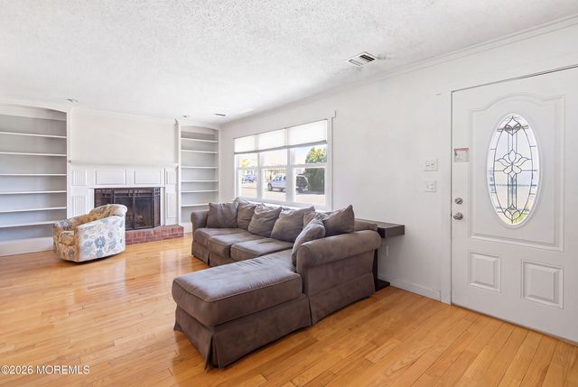 3156 Peddie Street, Toms River, NJ 08753