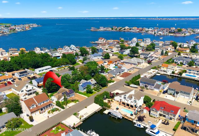 3156 Peddie Street, Toms River, NJ 08753