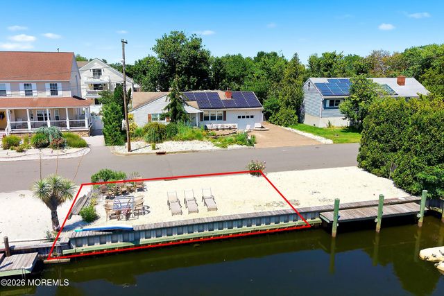 3156 Peddie Street, Toms River, NJ 08753