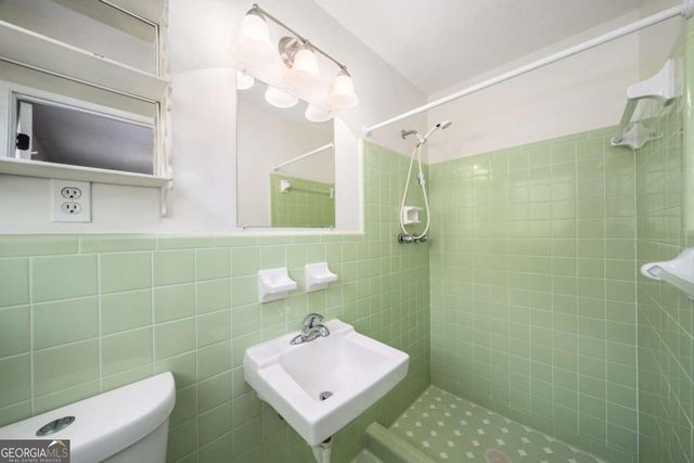 641 Gordon Combs Road NW, Marietta, GA 30064