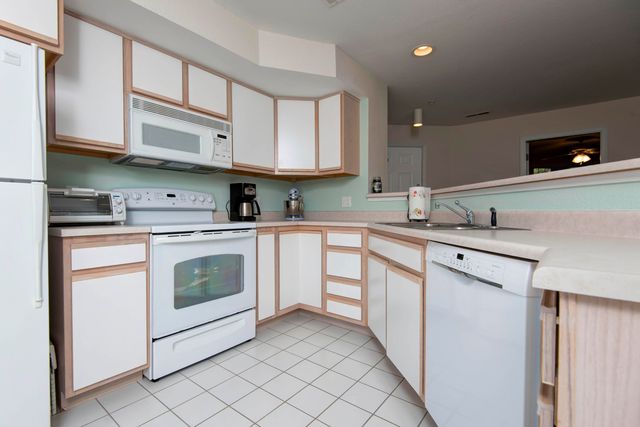 1403 Rocky Shore Terrace, Kimberling City, MO 65686