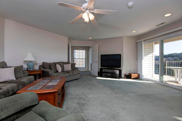 1403 Rocky Shore Terrace, Kimberling City, MO 65686