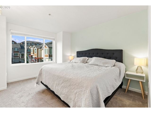 8680 Sw 147TH Ter 102, Beaverton, OR 97007