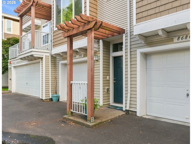 8680 Sw 147TH Ter 102, Beaverton, OR 97007