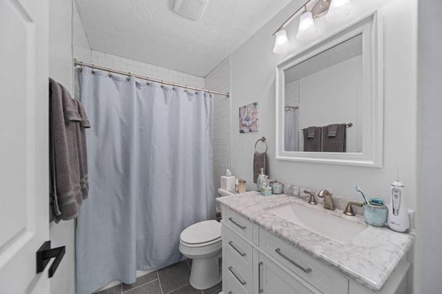 861 Annagladys Drive, U3, Columbus, OH 43085