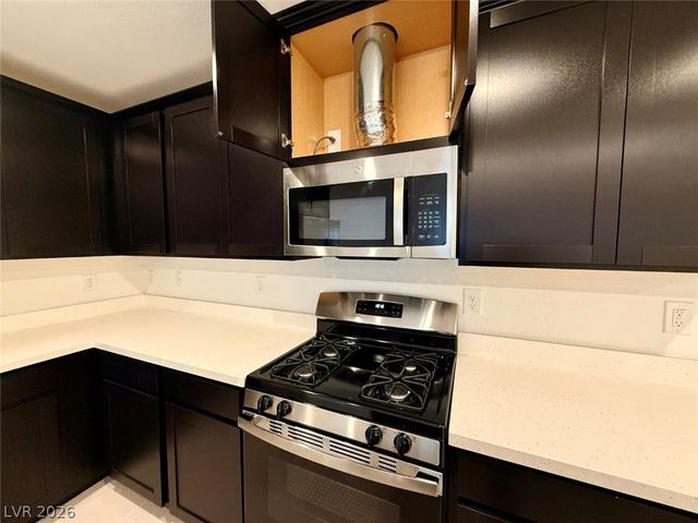 162 Hadley Heights Court, Henderson, NV 89011