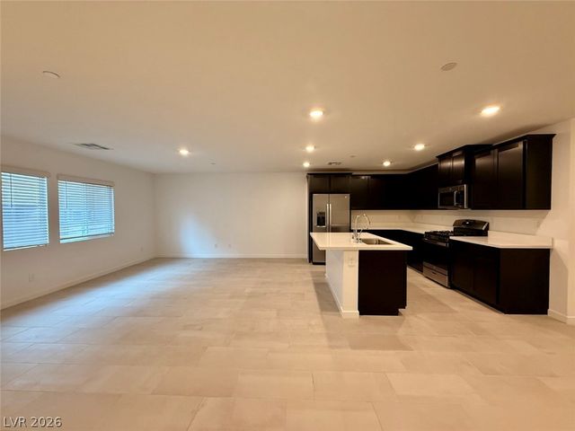 162 Hadley Heights Court, Henderson, NV 89011