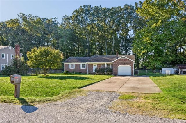 218 Terrebonne RD, Yorktown, VA 23692
