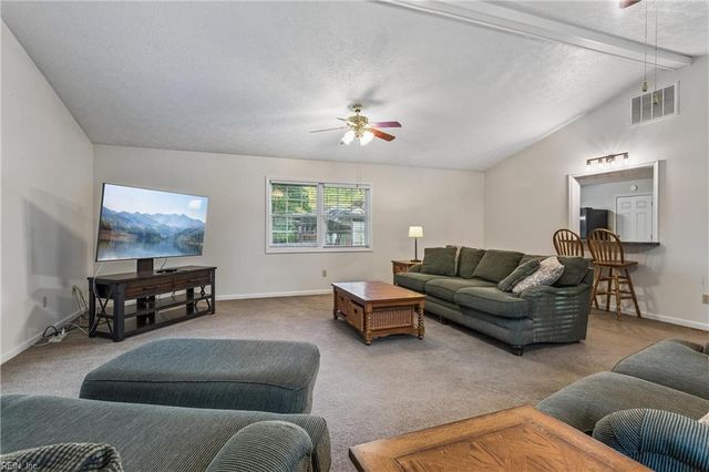 218 Terrebonne RD, Yorktown, VA 23692