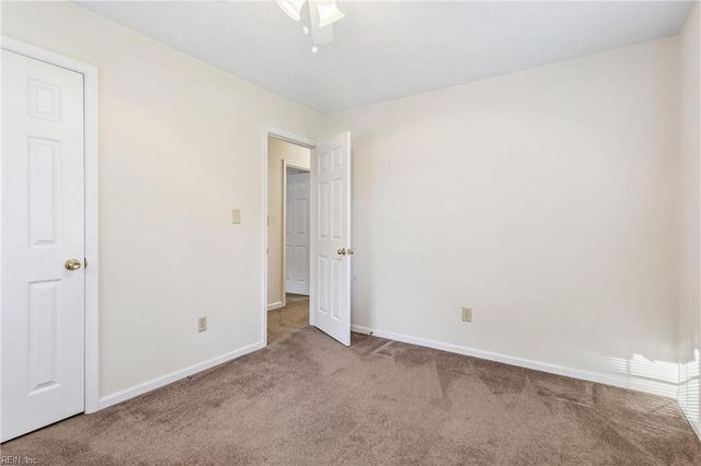 218 Terrebonne RD, Yorktown, VA 23692