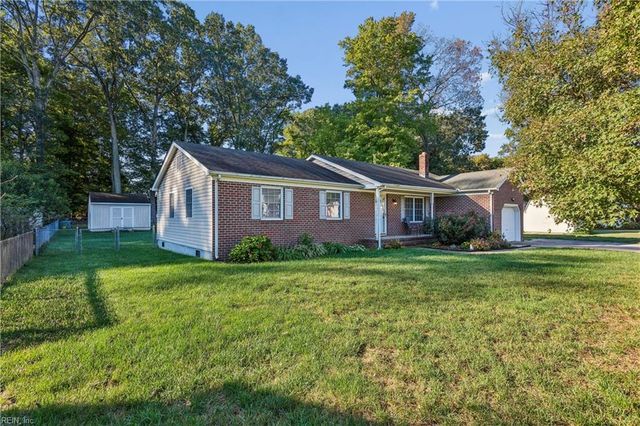 218 Terrebonne RD, Yorktown, VA 23692