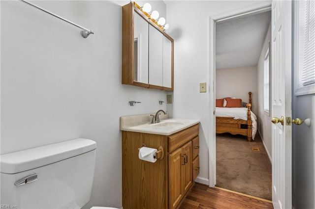 218 Terrebonne RD, Yorktown, VA 23692