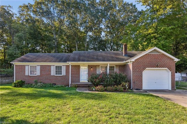 218 Terrebonne RD, Yorktown, VA 23692
