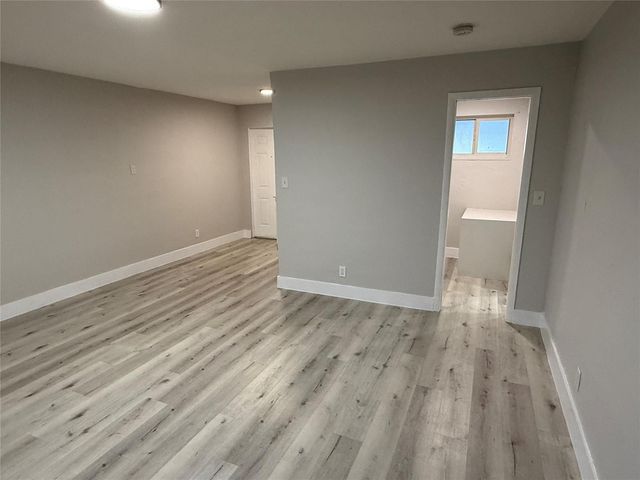 720 NE 7TH Street 5, Hallandale Beach, FL 33009
