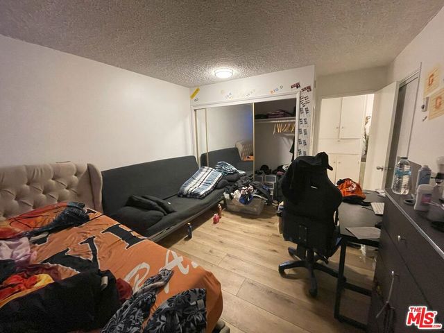 8649 Sunland Boulevard 5, Sun Valley, CA 91352