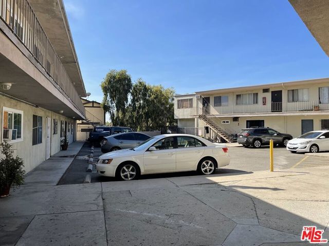 8649 Sunland Boulevard 5, Sun Valley, CA 91352