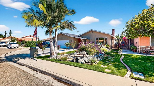 2720 Brooks Ct, Turlock, CA 95382