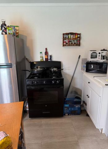 2720 Brooks Ct, Turlock, CA 95382