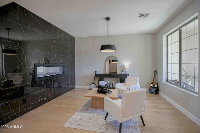 32840 N 43RD Street, Cave Creek, AZ 85331
