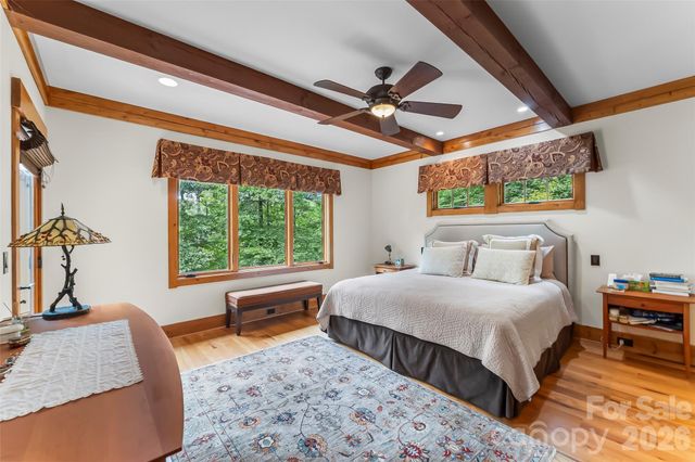 1814 Yellow Fork Trail E, Nebo, NC 28761