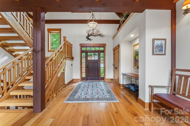 1814 Yellow Fork Trail E, Nebo, NC 28761
