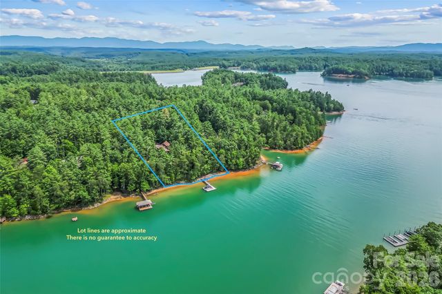 1814 Yellow Fork Trail E, Nebo, NC 28761