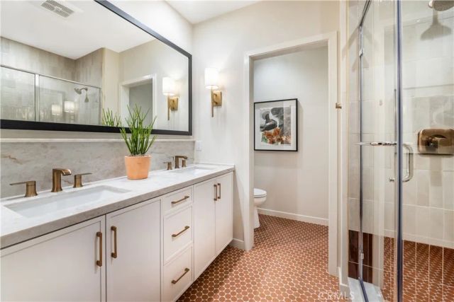921 Estrella Road, San Marcos, CA 92078