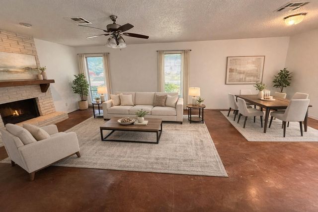 15826 Stonehaven Drive, Houston, TX 77059