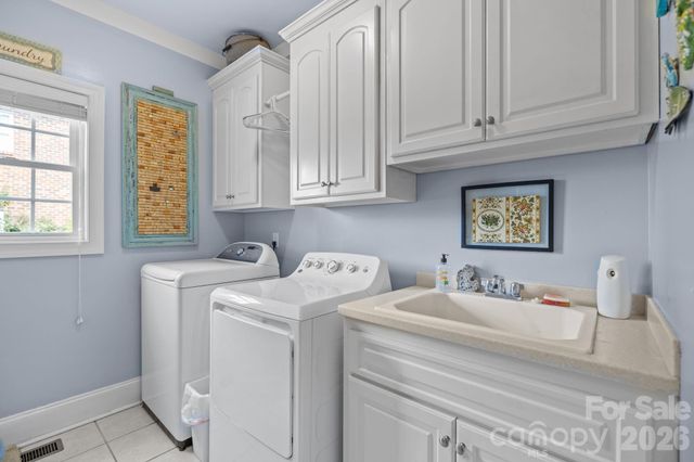 6120 Four Wood Drive, Matthews, NC 28104