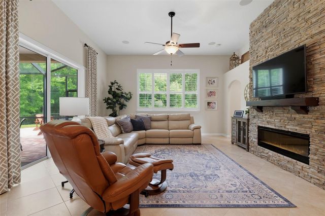 14828 MAN O WAR DRIVE, Odessa, FL 33556