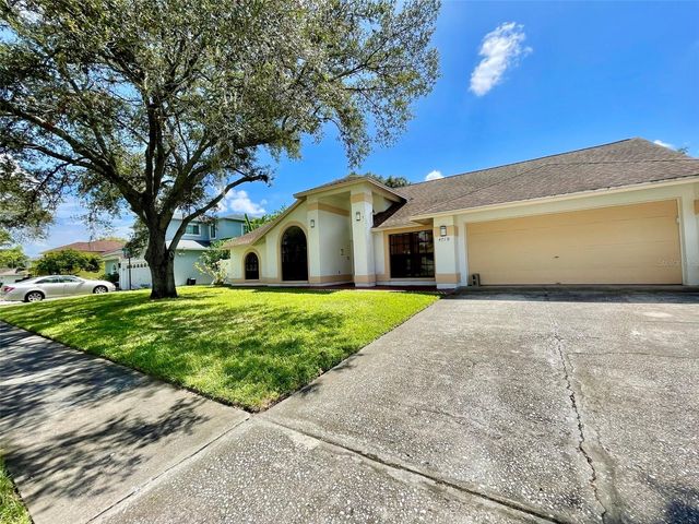 4710 CRESSON COURT, Tampa, FL 33624
