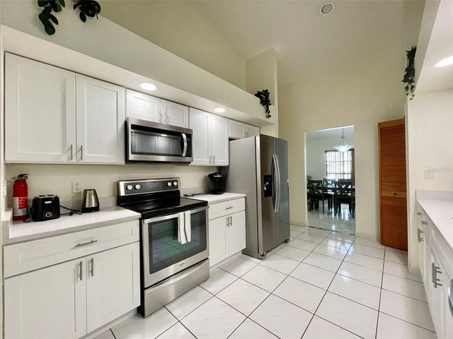 4710 CRESSON COURT, Tampa, FL 33624