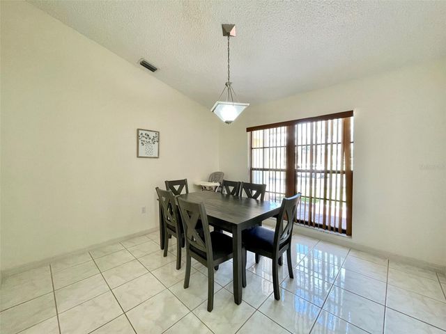 4710 CRESSON COURT, Tampa, FL 33624