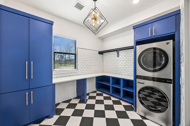 1010 Williams Lake Drive, Richmond, TX 77469