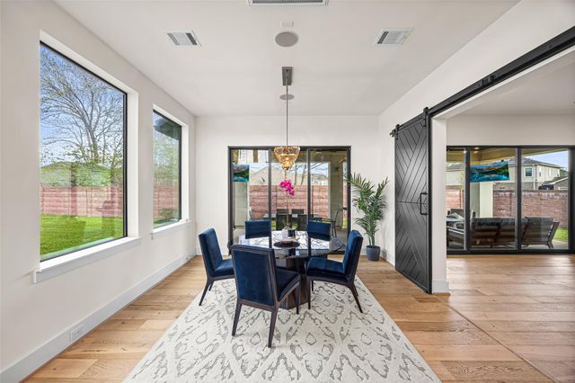 1010 Williams Lake Drive, Richmond, TX 77469