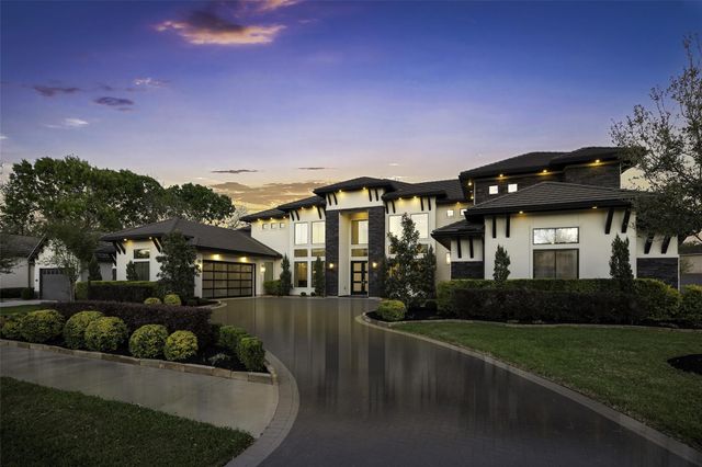 1010 Williams Lake Drive, Richmond, TX 77469