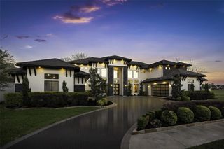 1010 Williams Lake Drive, Richmond, TX 77469